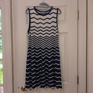 Trina Turk Dresses - White/ navy chevron striped Trina Turk Knit Dress Trina Turk Dresses - White/ navy chevron striped Trina Turk Knit Dress